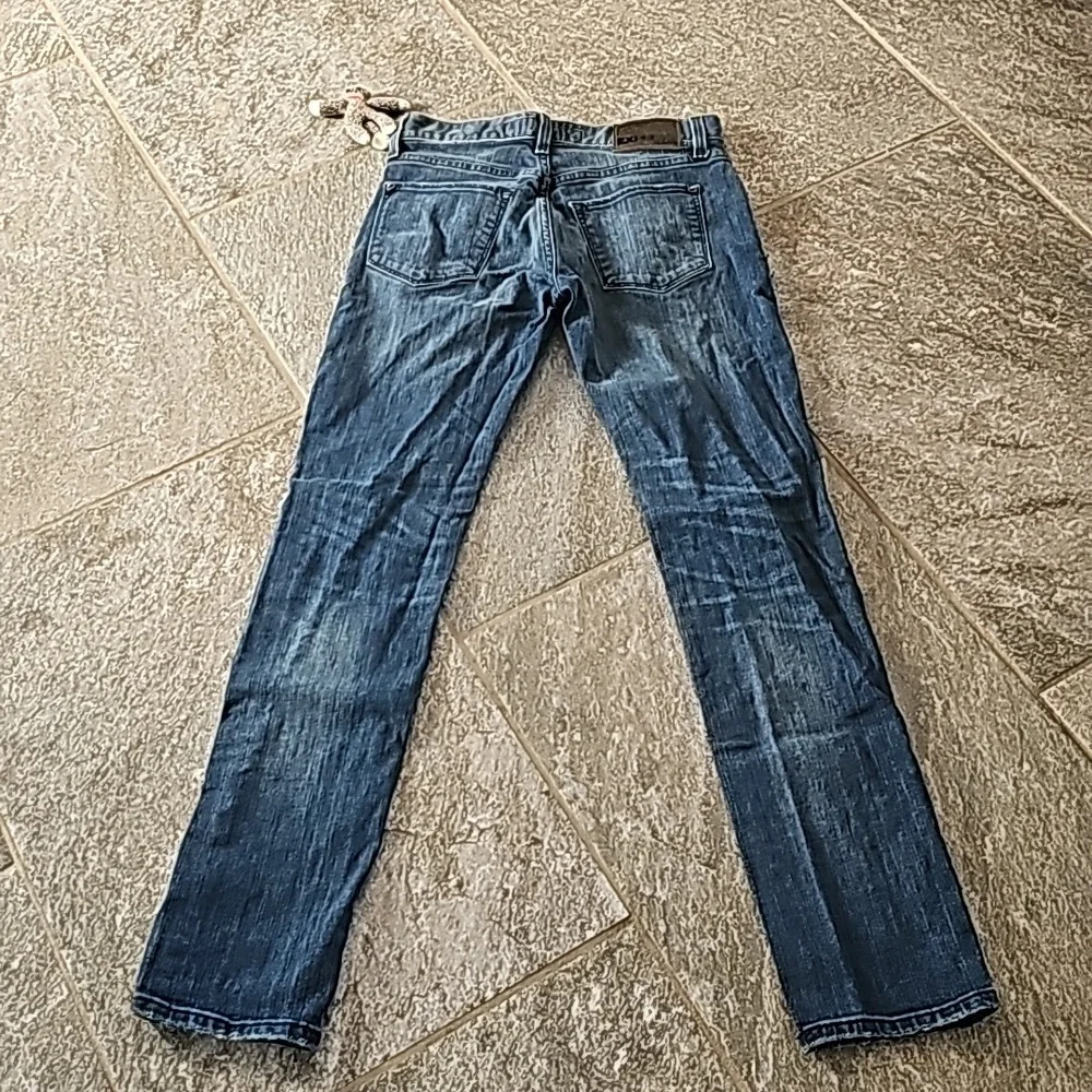 EXPRESS Slim Fit Skinny Leg ROCCO jeans size 28x32 - Picture 5 of 7